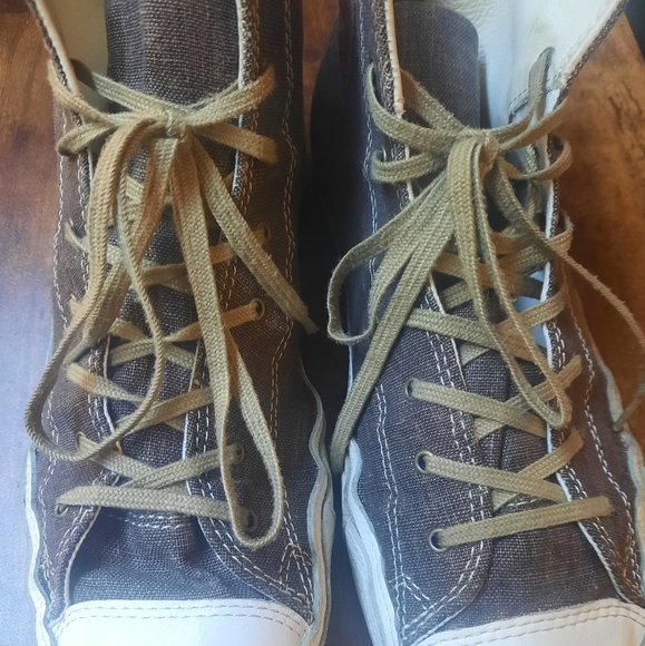 Converse Chuck Taylor All Star Premium Denim Leather Hi Top Sneakers - Picture 5 of 17